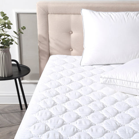 Roost Cool Quilted Waterproof Mattress Protector